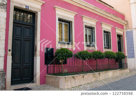 Detail of the facades of houses in Lisbon, Portugal 122738598