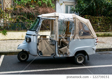 Auto rickshaw taxi on a road, Tuk Tuk Can Auto rickshaw taxi on a road, Tuk Tuk Can 122739151