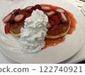 Strawberry hot cake 122740921