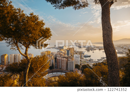 General view of the port of Malaga at sunset 122741352