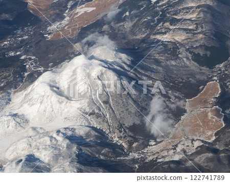 Mount Mimata and the temple Mount Mimata and the temple 122741789
