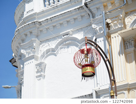 Detailed view of windows, doors and balconies of city buildings Detailed view of windows, doors and balconies of city buildings 122742098