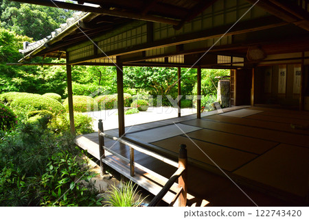 Shisendo, quietly located in Sakyo Ward, Kyoto City 122743420