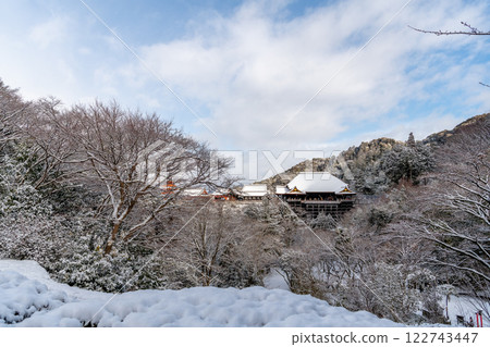 The main hall of Kiyomizu covered in snow The main hall of Kiyomizu covered in snow 122743447