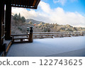 The snow-covered stage at Kiyomizu 122743625