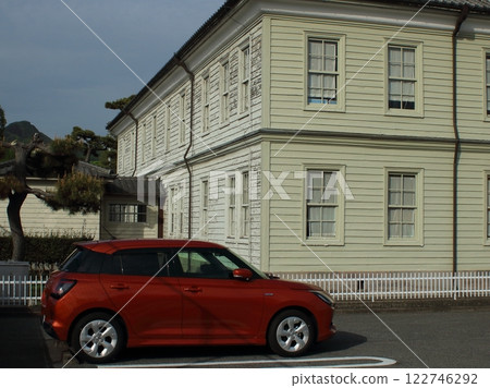 Red car and Western-style architecture Red car and Western-style architecture 122746292