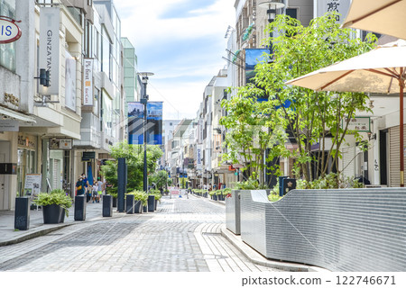 Cityscape of Yokohama Yokohama Motomachi Shopping Street 122746671
