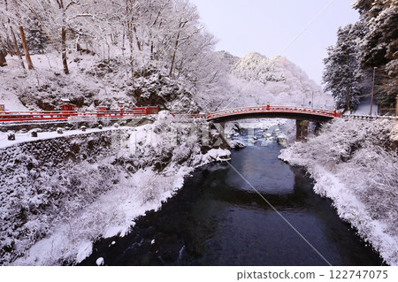 Nikko City: Nikko Futarasan Shrine in winter, Shinkyo Bridge Nikko City: Nikko Futarasan Shrine in winter, Shinkyo Bridge 122747075