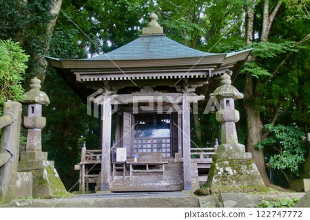 Takadachi Gikeido Hall (Hiraizumi Town, Iwate Prefecture) 122747772