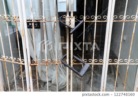 metal padlock for locking doors and gates in Israel. metal padlock for locking doors and gates in Israel. 122748160