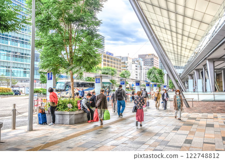 Urban landscape of Marunouchi, Chiyoda-ku, Tokyo Tokyo Station Yaesu South Exit 122748812
