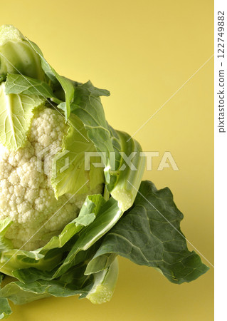 cauliflower  122749882