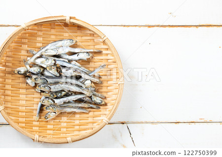 Dried sardines soup stock Dried sardines soup stock 122750399