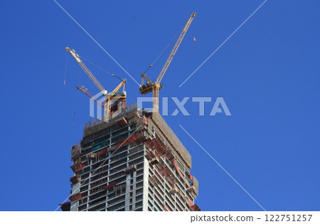 Construction site of Burj Azizi Tower in Dubai 122751257
