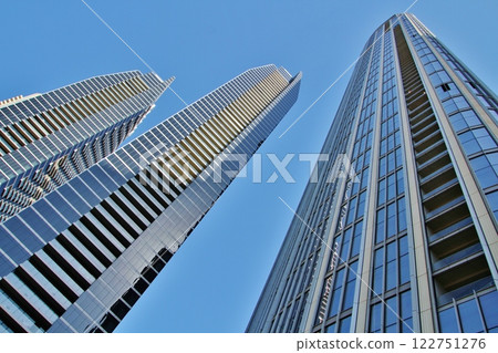 High-rise apartments in Dubai 122751276