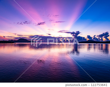 Beautiful sunset or sunrise clouds sky,Nature Light Sunset over sea, Colorful scenery Sky with Amazing dark clouds and waves in sunset sky nature cloud background 122753641