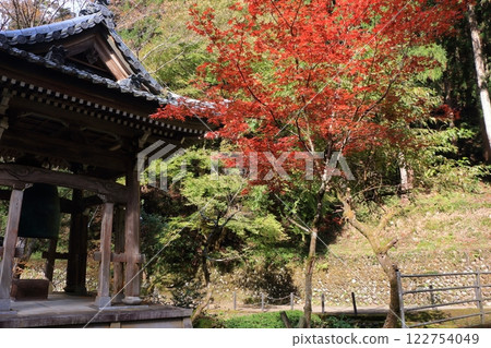 The Zen Buddhist gardens next to Daihonzan Eiheiji Temple (the Temple of Eyernal Peace) in Fukui Japan 122754049