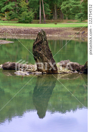 毛越寺庭園、中性石頭、世界遺產（岩手縣平泉町） 122754552