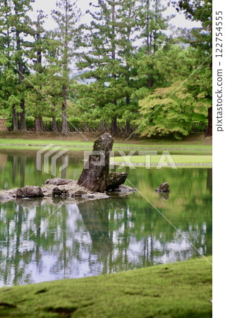 Motsuji Temple Garden, Neutral Stone, World Heritage Site (Hiraizumi Town, Iwate Prefecture) Motsuji Temple Garden, Neutral Stone, World Heritage Site (Hiraizumi Town, Iwate Prefecture) 122754555