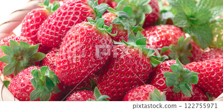 Fresh strawberries Fresh strawberries 122755971