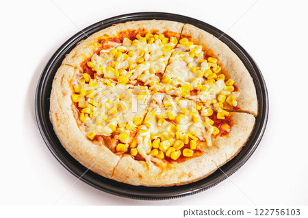 Corn and tomato sauce pizza 122756103