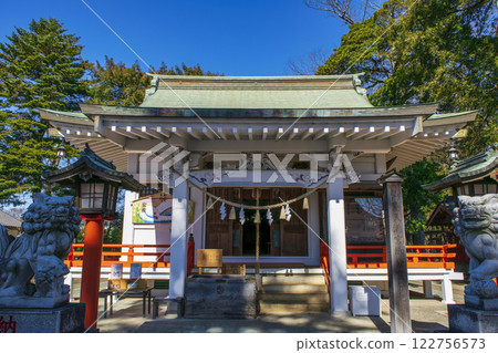 Shiraoka Hachiman Shrine, Shiraoka City, Saitama Prefecture, worship hall, shrine of divine horse legend 122756573