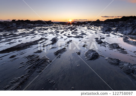 Sunset over the coast of Miura Peninsula Sunset over the coast of Miura Peninsula 122758097