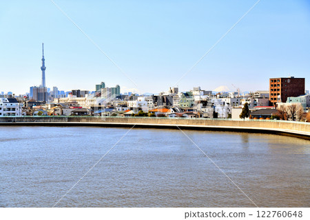 Aoto Bridge / Looking downstream from Nakagawa River (Katsushika Ward, Tokyo) [2025.1] 122760648