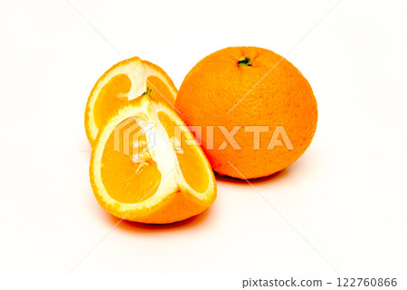 Fresh summer mandarins Fresh summer mandarins 122760866