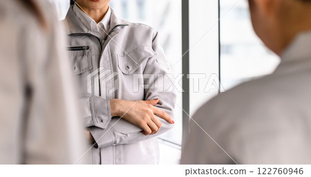 Business image of a woman in work clothes Business image of a woman in work clothes 122760946