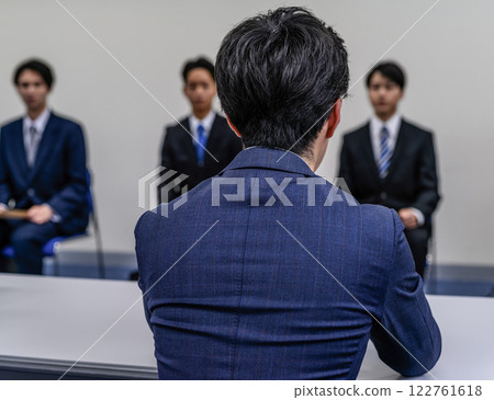 Business image cut of multiple people Business image cut of multiple people 122761618