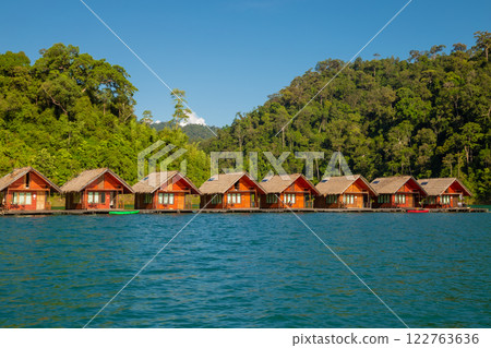 lake, boat, rafting 122763636