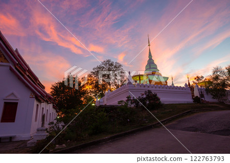 The beauty of the viewpoint of Nan city in the evening at Wat Phra That Khao Noi, Mueang District, Nan The beauty of the viewpoint of Nan city in the evening at Wat Phra That Khao Noi, Mueang District, Nan 122763793