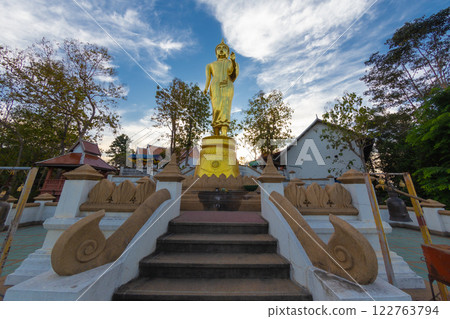 The beauty of the viewpoint of Nan city in the evening at Wat Phra That Khao Noi, Mueang District, Nan 122763794