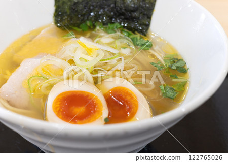 美味的海鮮鹽拉麵 美味的海鮮鹽拉麵 122765026