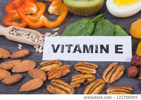 Ingredients containing vitamin E, other minerals and dietary fiber. Healthy lifestyle and nutrition 122766005