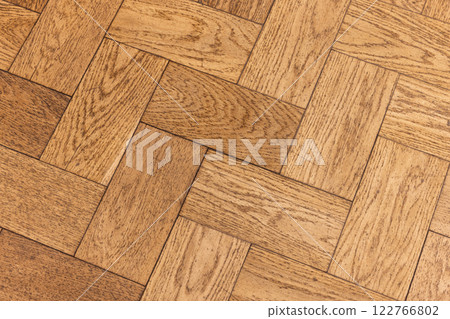Vintage used oak parquet made of rectangle planks, top view 122766802
