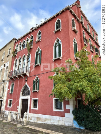 Venetian Gothic Architecture - Red Historic Building in Venice, Italy 122768935