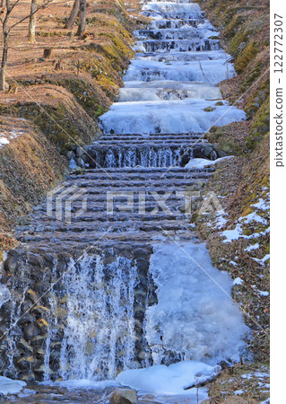 嚴冬牛節河法式樓梯施工 122772307