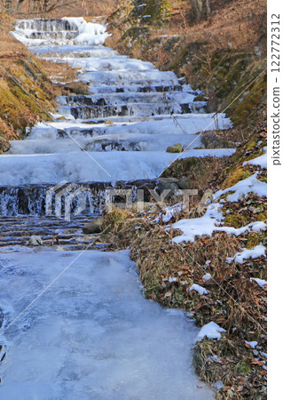 French style staircase construction in Ushibushi River in freezing winter 122772312