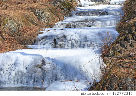 French style staircase construction in Ushibushi River in freezing winter 122772315