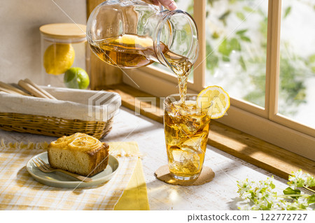 Lemon image: Lemon tea and lemon cake 122772727