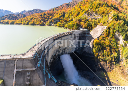《Toyama Prefecture》 Autumn Kurobe Dam / Autumn Leaves Peak 122775534