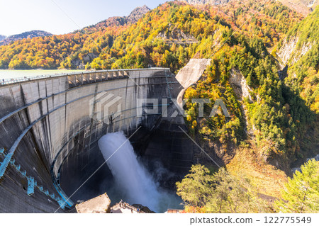 《Toyama Prefecture》 Autumn Kurobe Dam / Autumn Leaves Peak 122775549