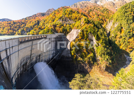 《Toyama Prefecture》 Autumn Kurobe Dam / Autumn Leaves Peak 122775551