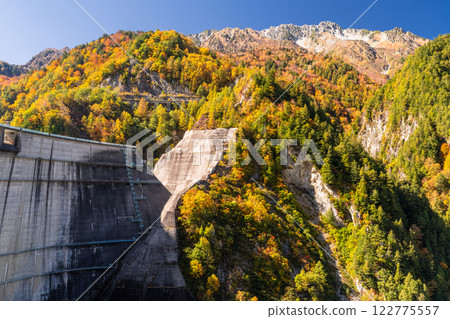 《富山縣》秋天的黑部大壩,秋天的紅葉 《富山縣》秋天的黑部大壩,秋天的紅葉 122775557