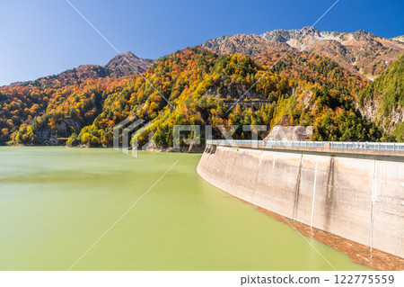 《Toyama Prefecture》 Autumn Kurobe Dam / Autumn Leaves Peak 《Toyama Prefecture》 Autumn Kurobe Dam / Autumn Leaves Peak 122775559