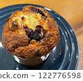 Blueberry Muffin 122776598