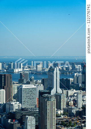 Scenery in central Tokyo during the day 122776741