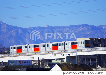 Tama city monorail seen from Tama River 122776894